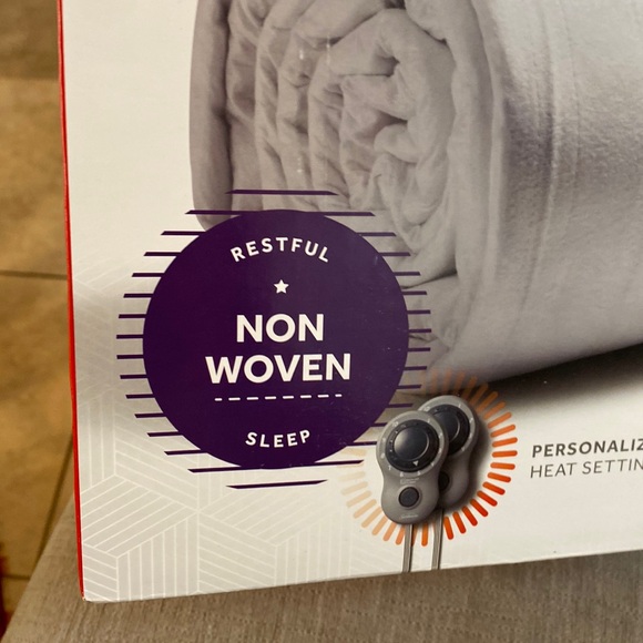 SUNBEAM NEW in Box King-size Heated Mattress Pad Dual Zone Controls - Picture 6 of 13